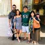 madalsa-sharma-with-her-parents-and-husband